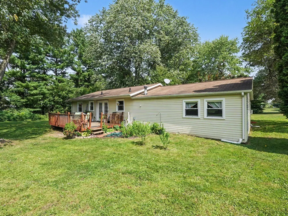 9000 Meridian Road Henrietta Township, MI 49272