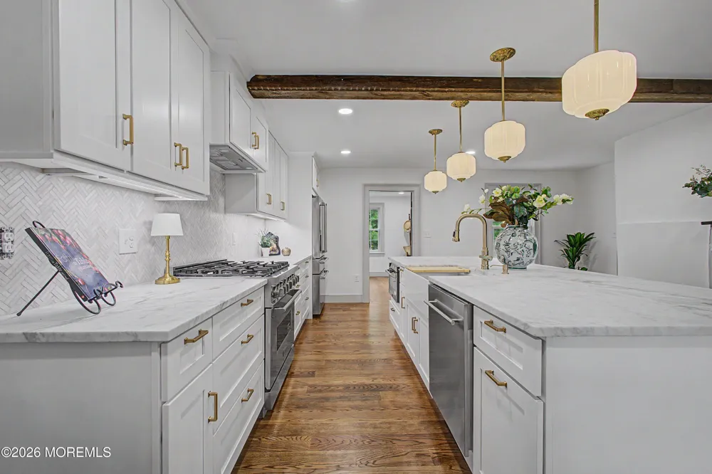 62 Swartzel Drive Middletown, NJ 07748