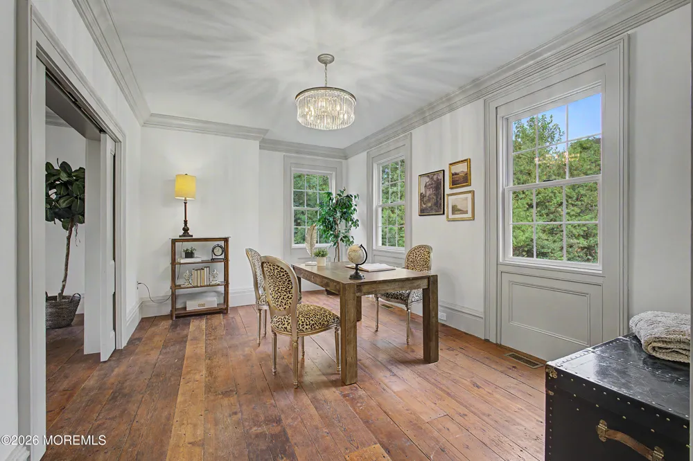 62 Swartzel Drive Middletown, NJ 07748