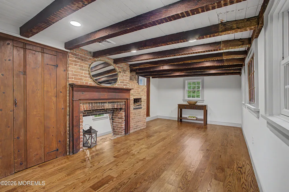 62 Swartzel Drive Middletown, NJ 07748