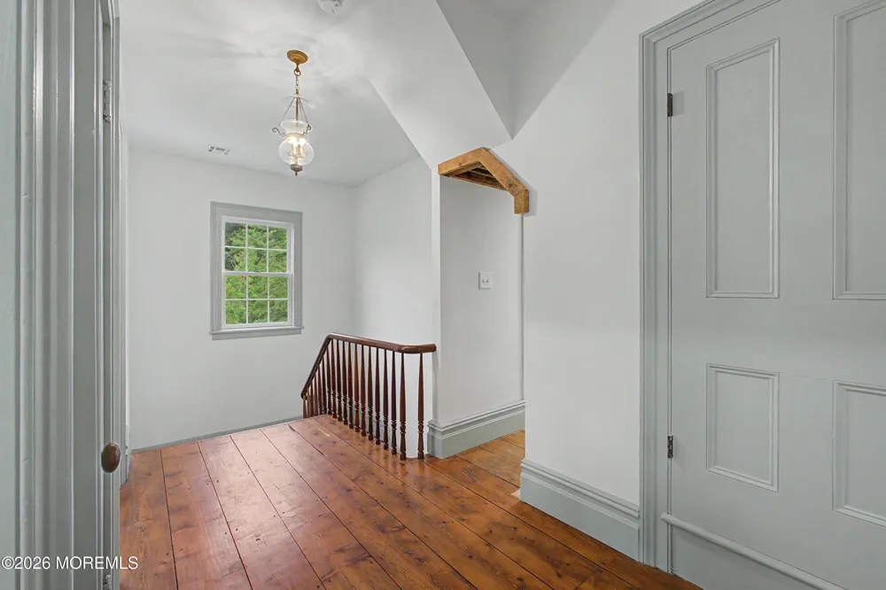 62 Swartzel Drive Middletown, NJ 07748