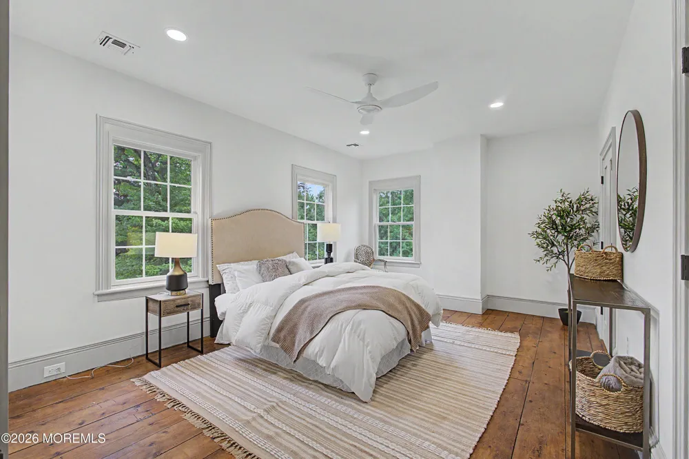 62 Swartzel Drive Middletown, NJ 07748