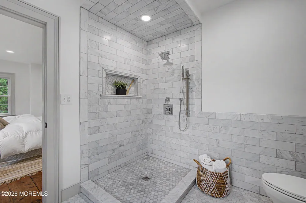 62 Swartzel Drive Middletown, NJ 07748