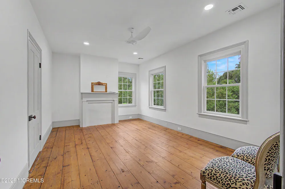 62 Swartzel Drive Middletown, NJ 07748