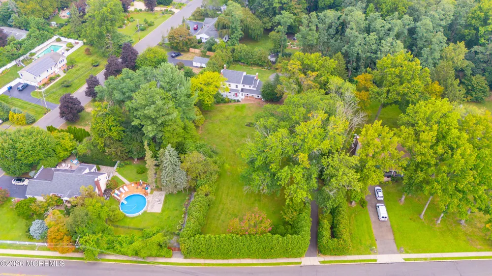62 Swartzel Drive Middletown, NJ 07748