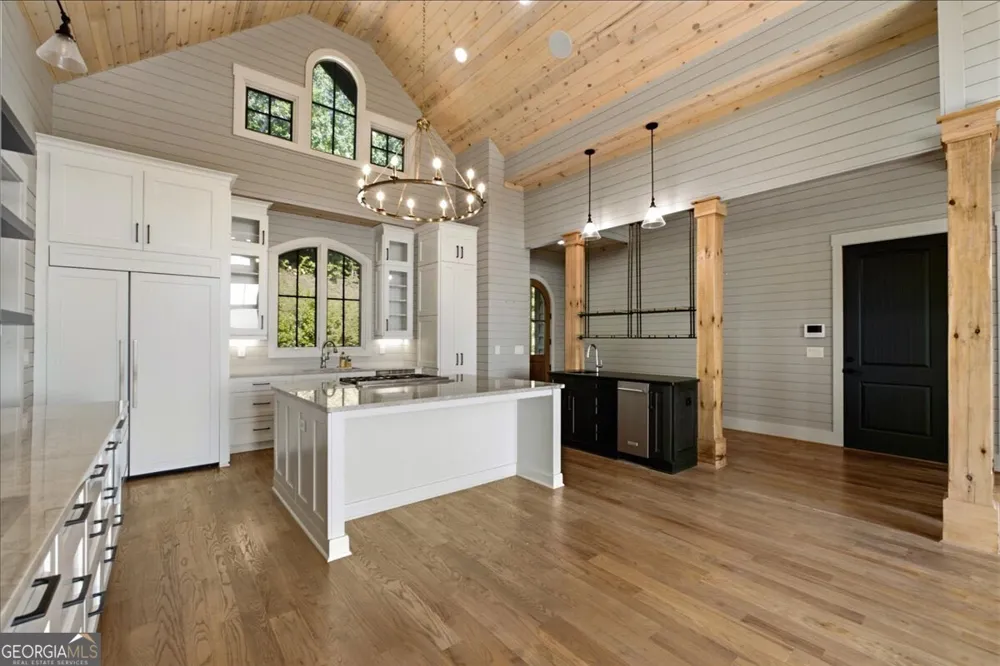 207 Utana Bluffs TRL Ellijay, GA 30540