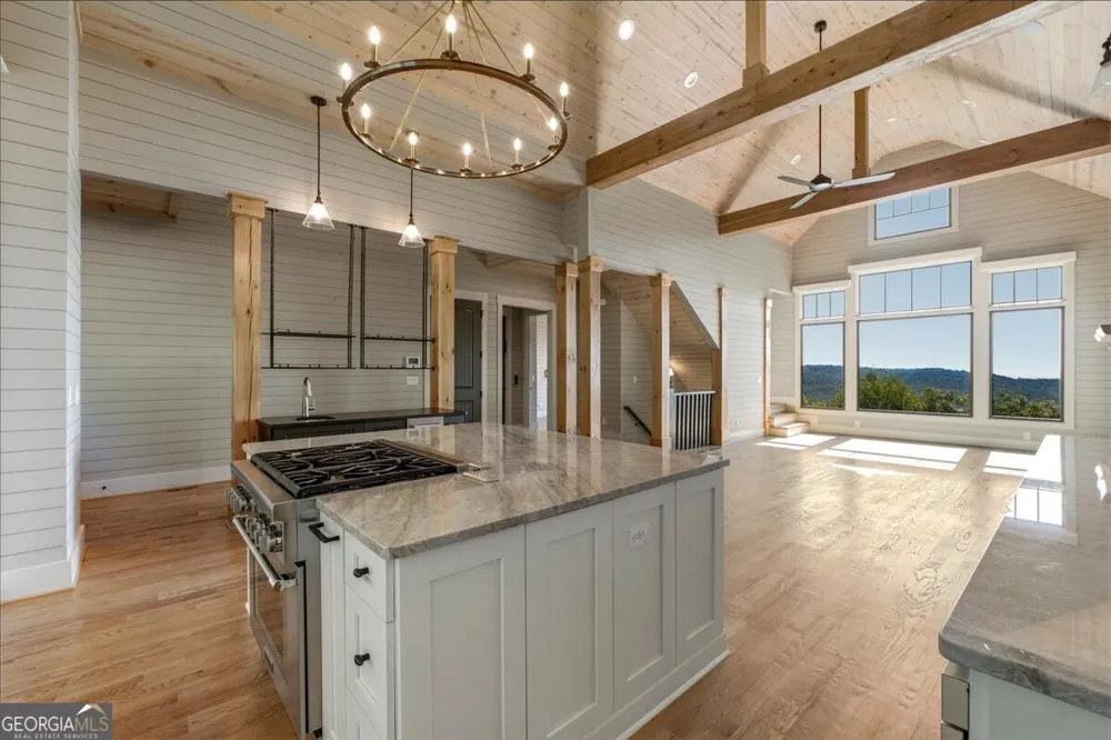 207 Utana Bluffs TRL Ellijay, GA 30540