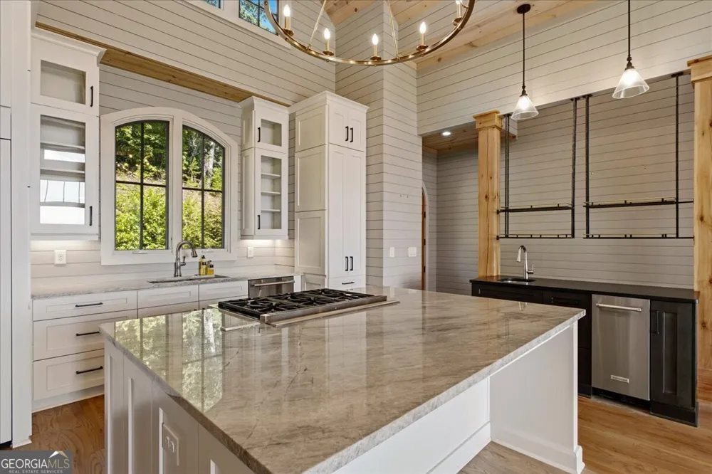 207 Utana Bluffs TRL Ellijay, GA 30540