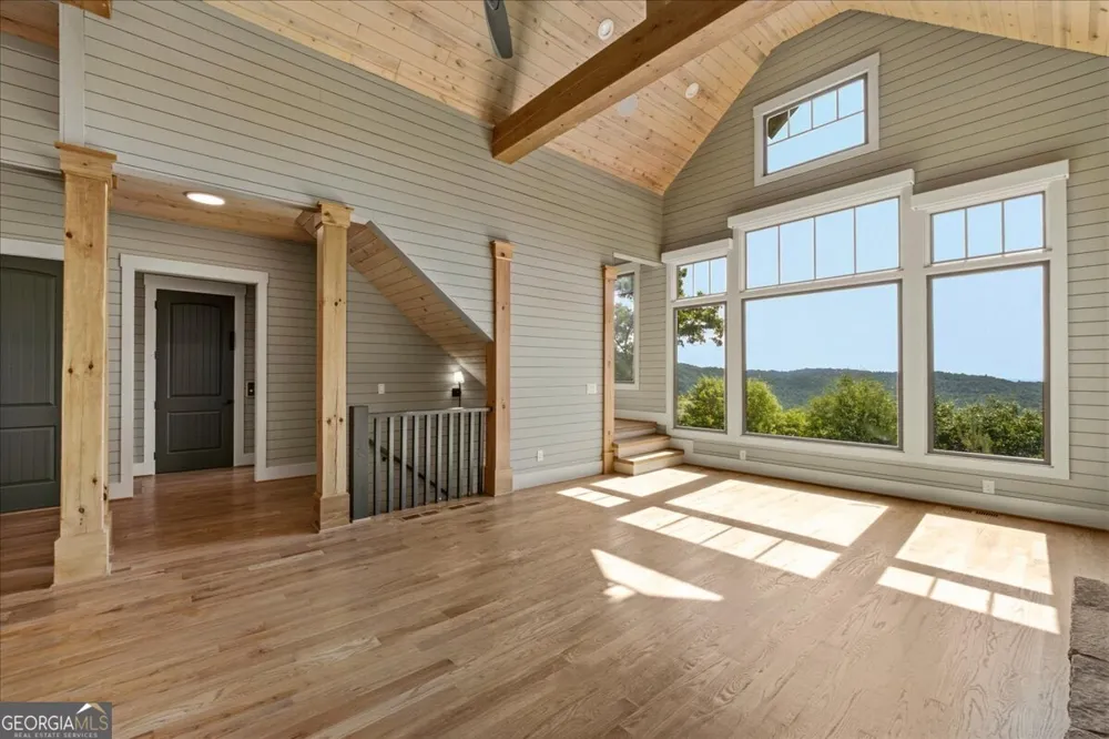 207 Utana Bluffs TRL Ellijay, GA 30540