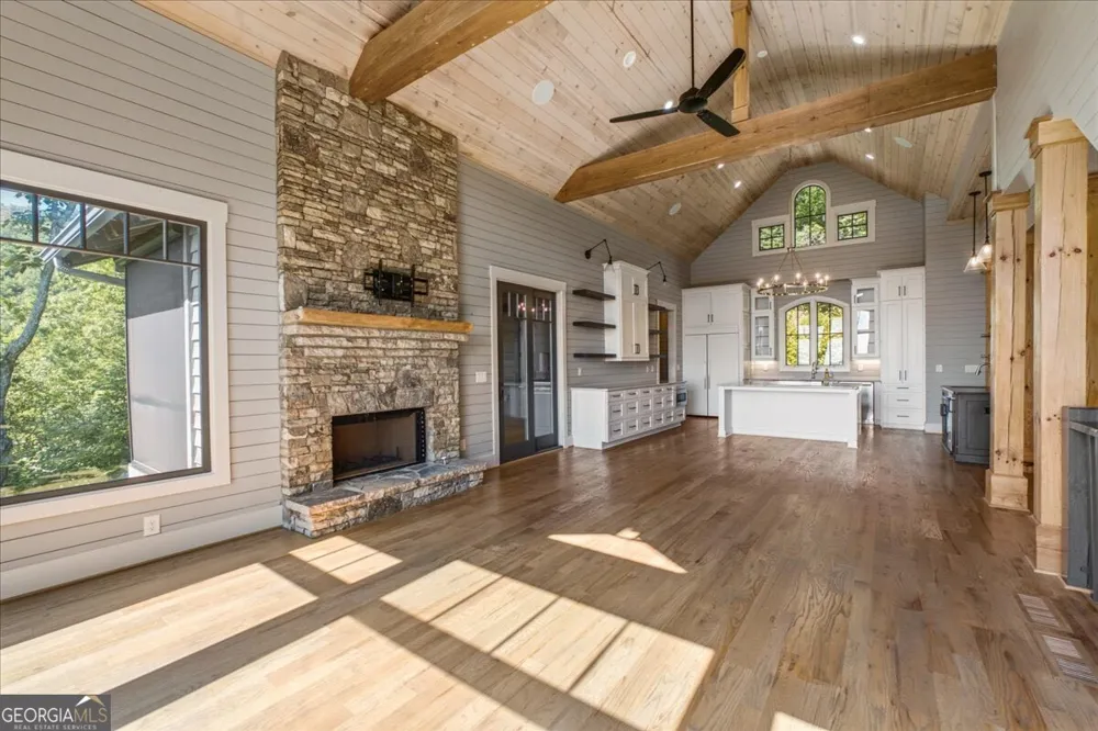 207 Utana Bluffs TRL Ellijay, GA 30540