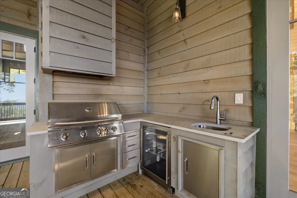 207 Utana Bluffs TRL Ellijay, GA 30540