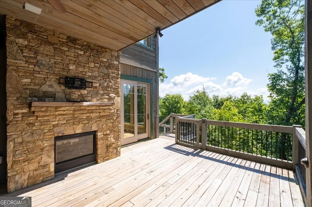 207 Utana Bluffs TRL Ellijay, GA 30540