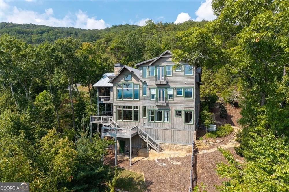 207 Utana Bluffs TRL Ellijay, GA 30540