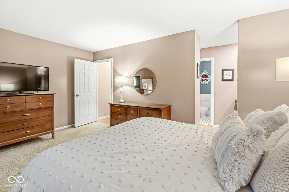 2240 Rome Drive #C Indianapolis, IN 46228