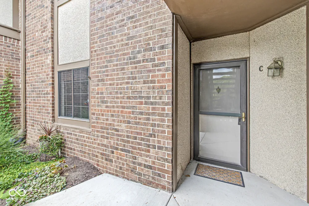 2240 Rome Drive #C Indianapolis, IN 46228