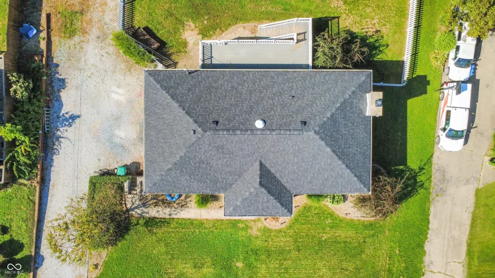 272 Canterbury Drive Avon, IN 46123