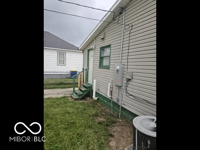 309 W 8th Street Muncie, IN 47302