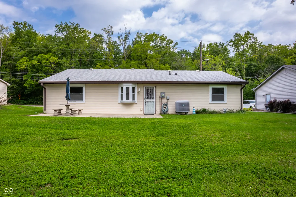 5821 Furnas Road Indianapolis, IN 46221