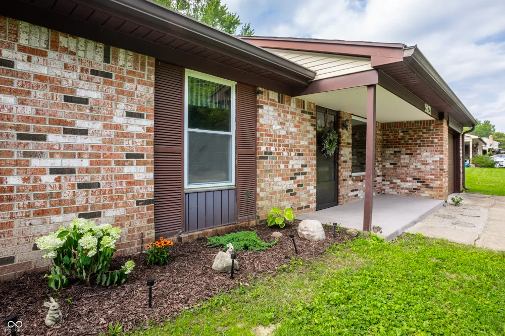 5821 Furnas Road Indianapolis, IN 46221