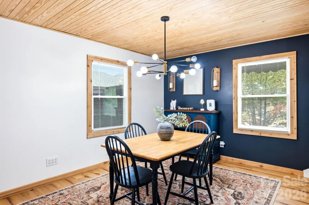 410 Mother In Law Lane Burnsville, NC 28714