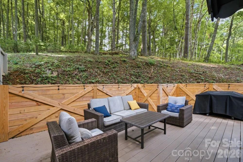 410 Mother In Law Lane Burnsville, NC 28714