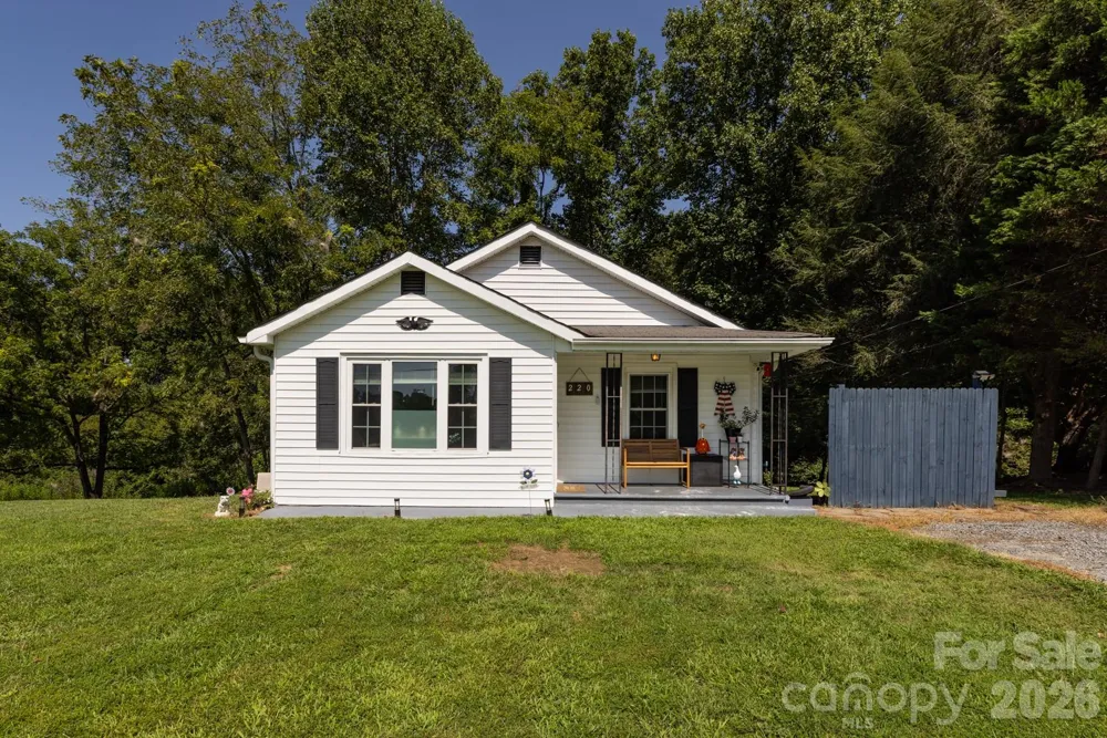 220 Collins Road Elkin, NC 28621