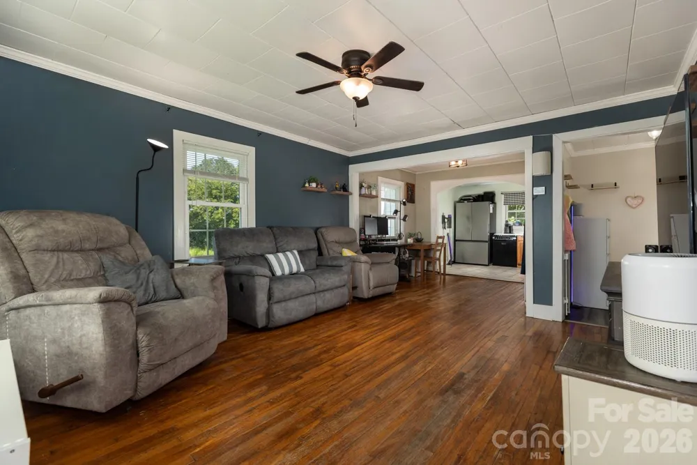 220 Collins Road Elkin, NC 28621