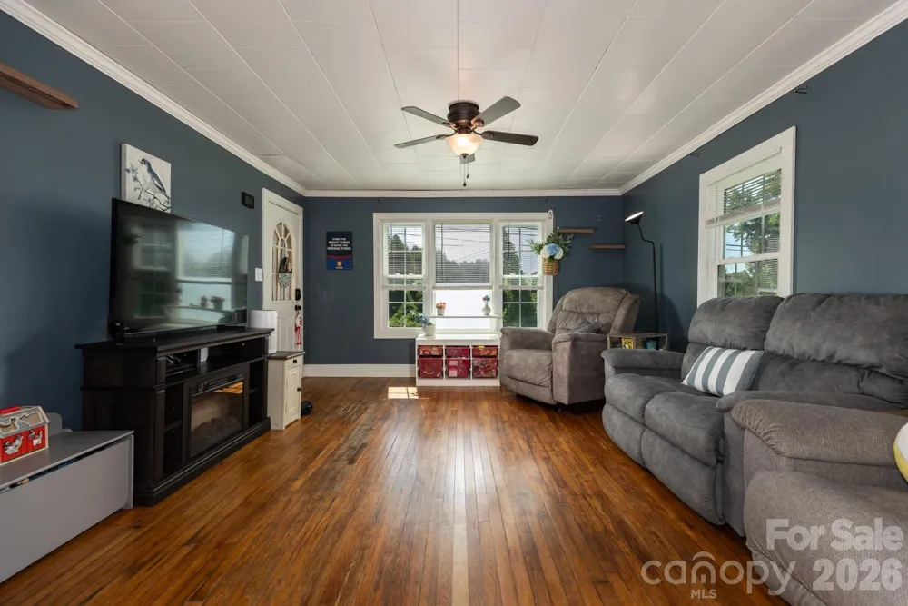 220 Collins Road Elkin, NC 28621