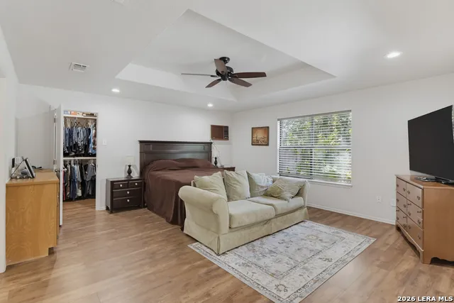 1223 Old Homestead Seguin, TX 78155