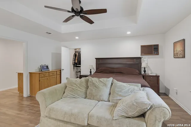 1223 Old Homestead Seguin, TX 78155
