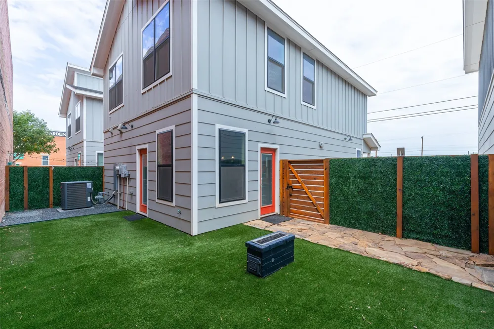 208 Pecan Street Abilene, TX 79602