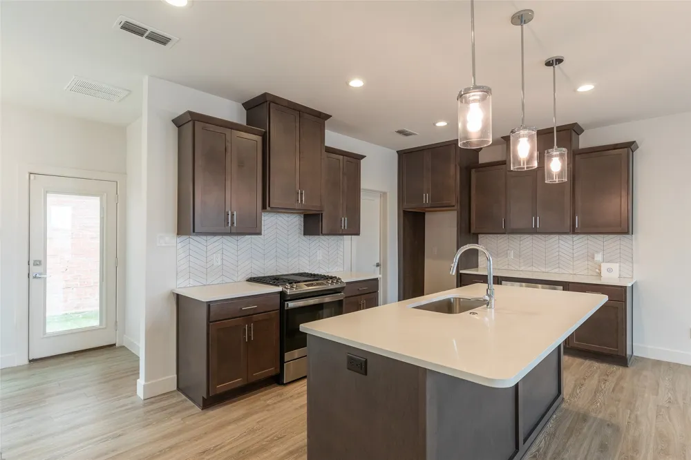 208 Pecan Street Abilene, TX 79602