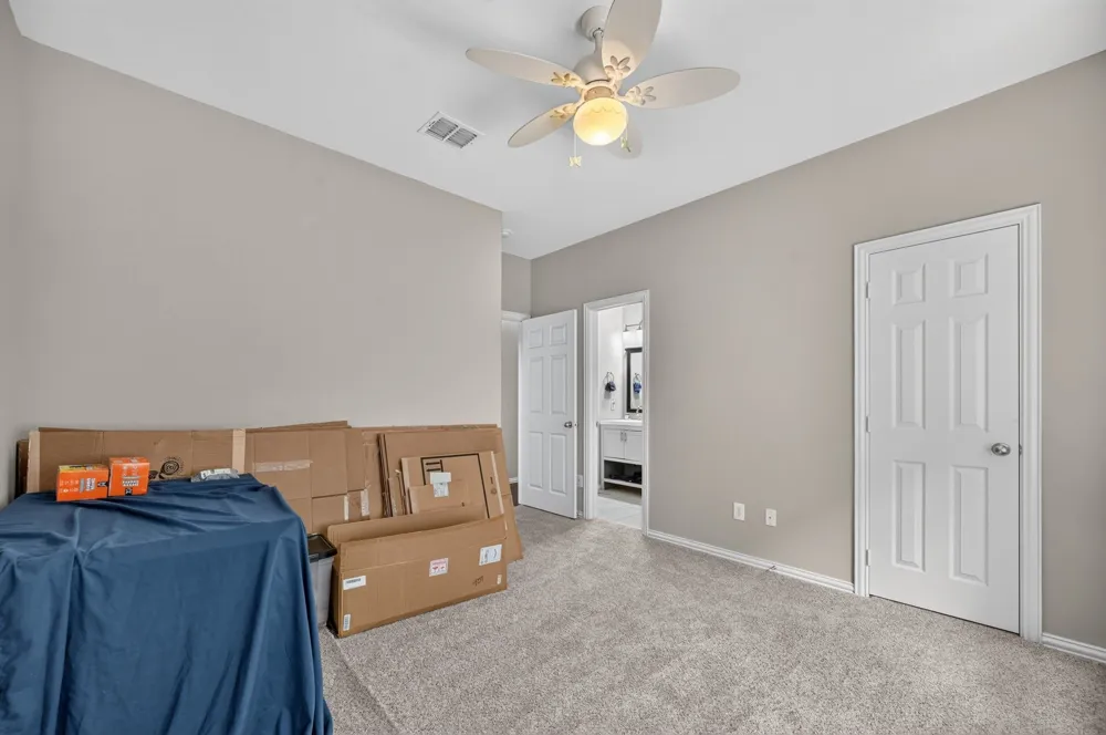 1900 Creek Bend Drive Corinth, TX 76208