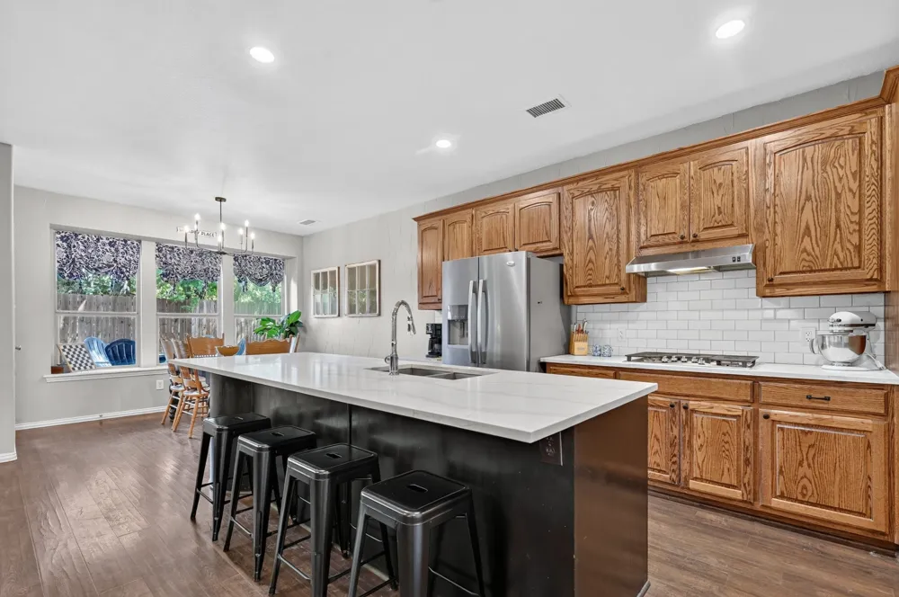 1900 Creek Bend Drive Corinth, TX 76208