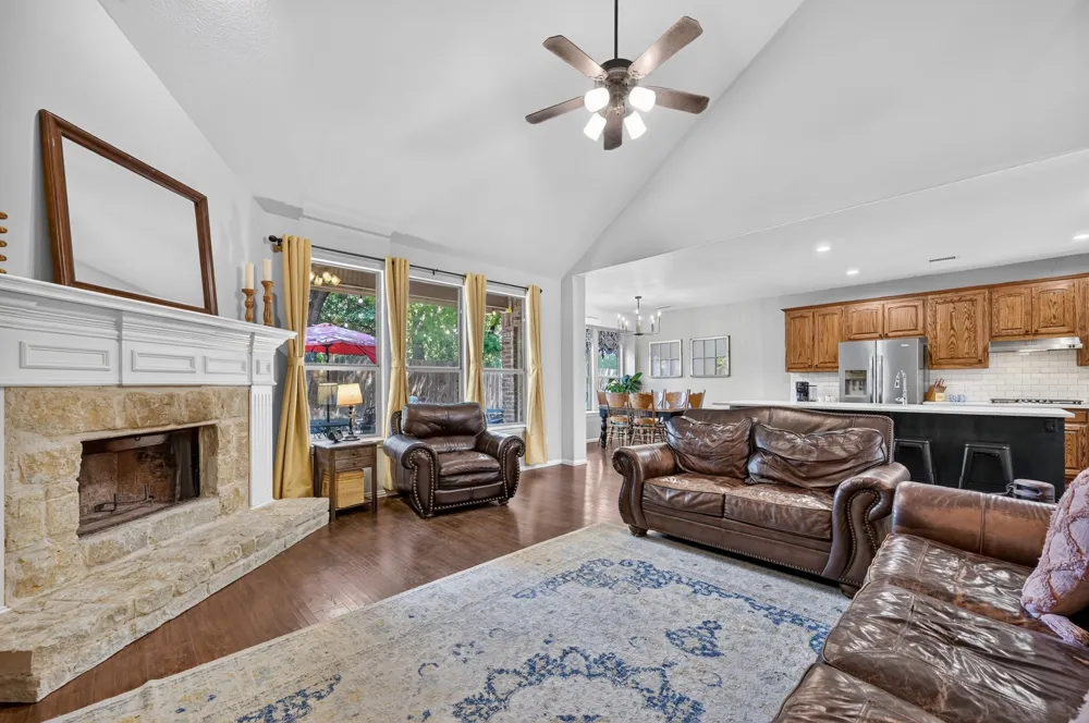 1900 Creek Bend Drive Corinth, TX 76208