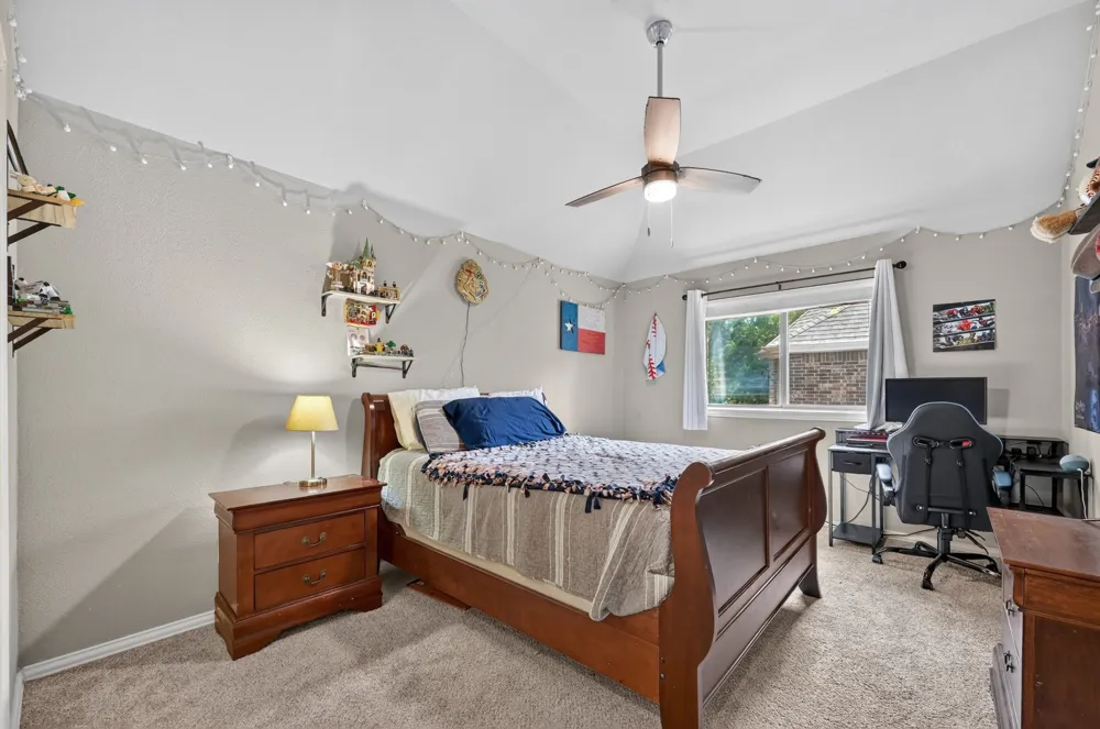 1900 Creek Bend Drive Corinth, TX 76208