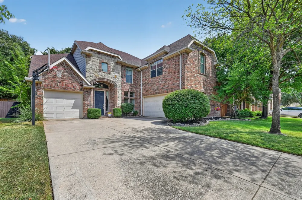 1900 Creek Bend Drive Corinth, TX 76208