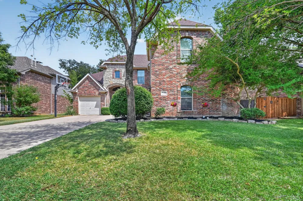 1900 Creek Bend Drive Corinth, TX 76208