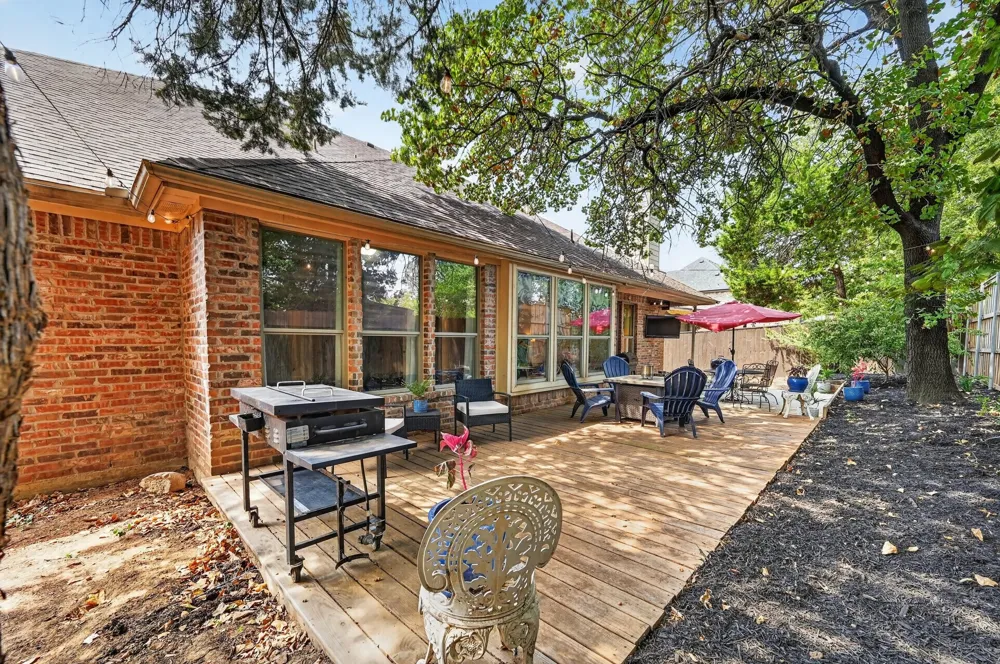 1900 Creek Bend Drive Corinth, TX 76208