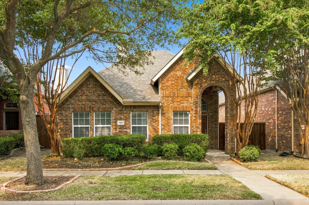 7961 Crampton Lane Frisco, TX 75035