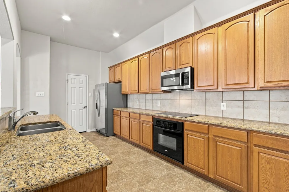 7961 Crampton Lane Frisco, TX 75035