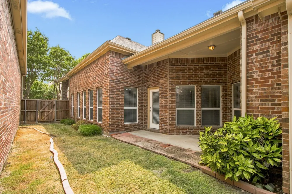 7961 Crampton Lane Frisco, TX 75035