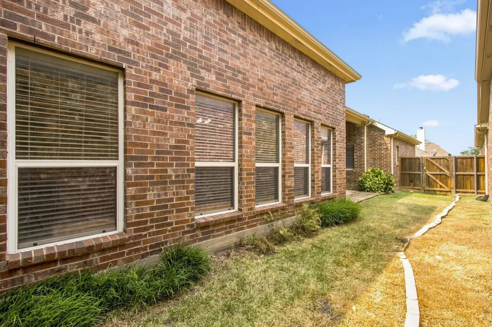 7961 Crampton Lane Frisco, TX 75035