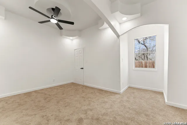 670 Quail Run Lytle, TX 78052