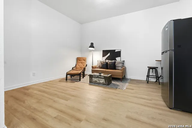 670 Quail Run Lytle, TX 78052