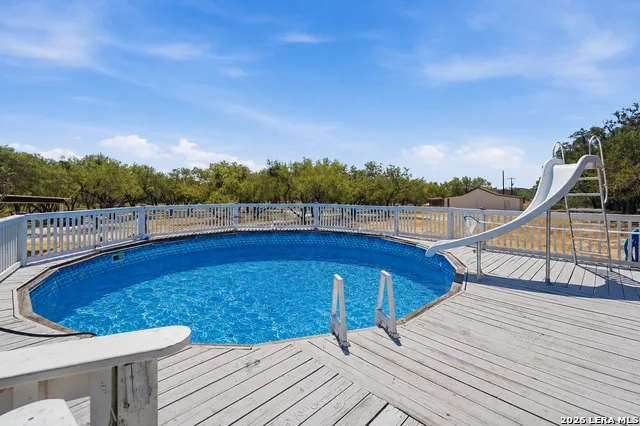 670 Quail Run Lytle, TX 78052