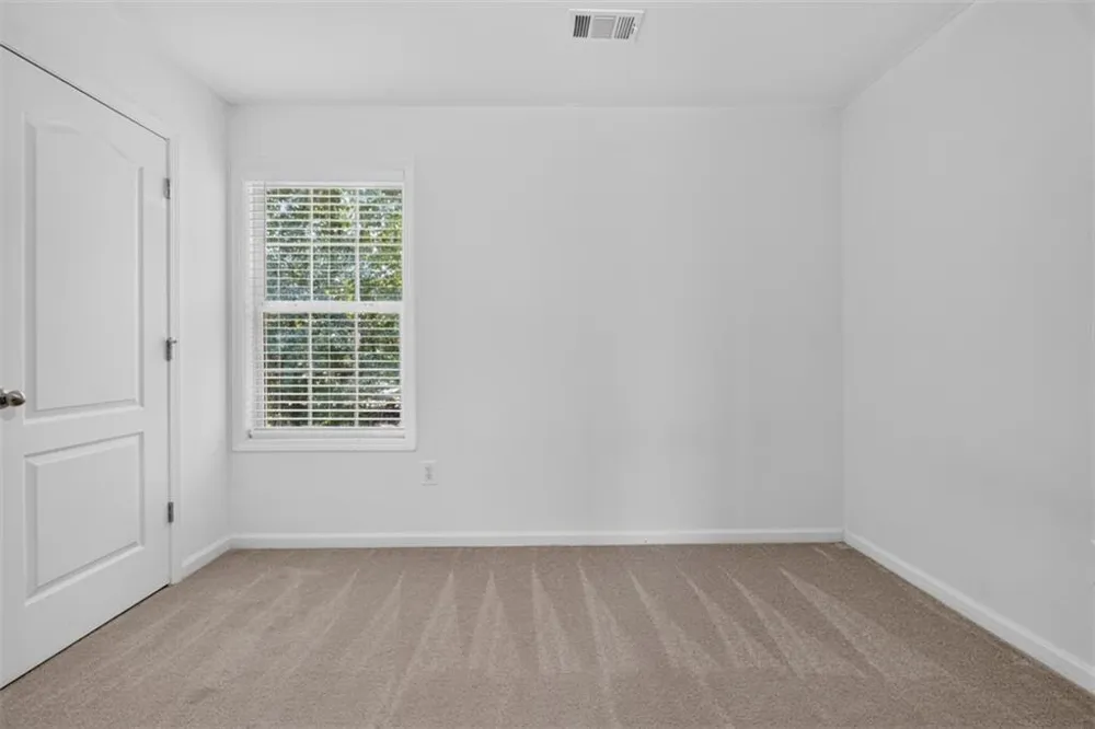 35 Amherst Drive Winder, GA 30680