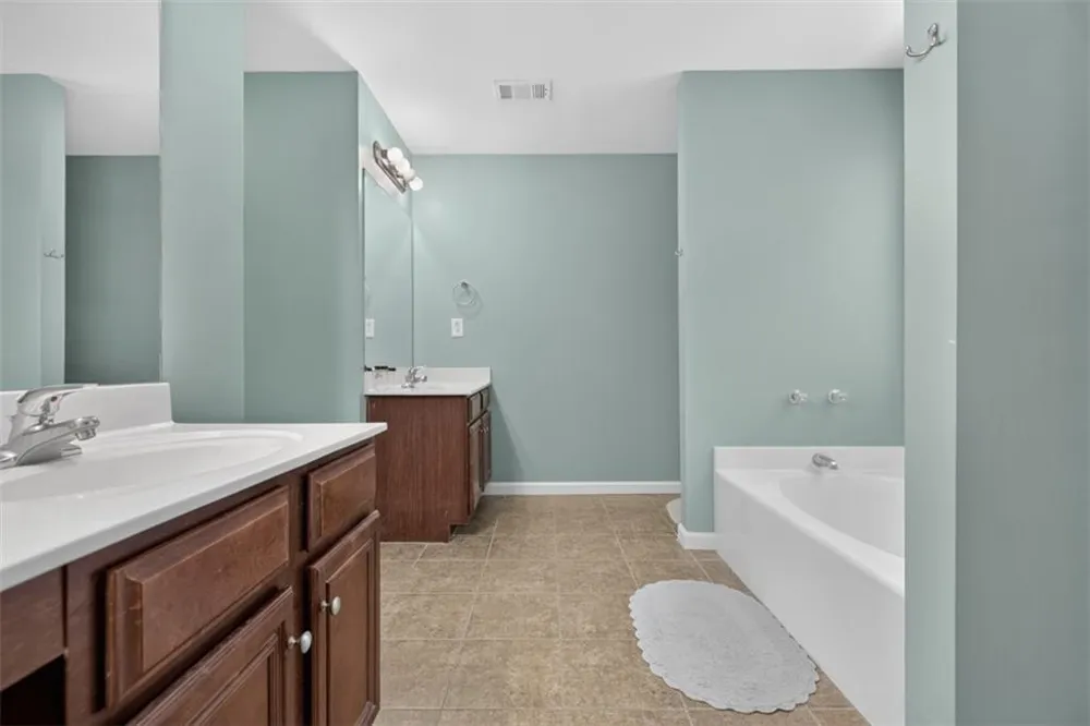 35 Amherst Drive Winder, GA 30680