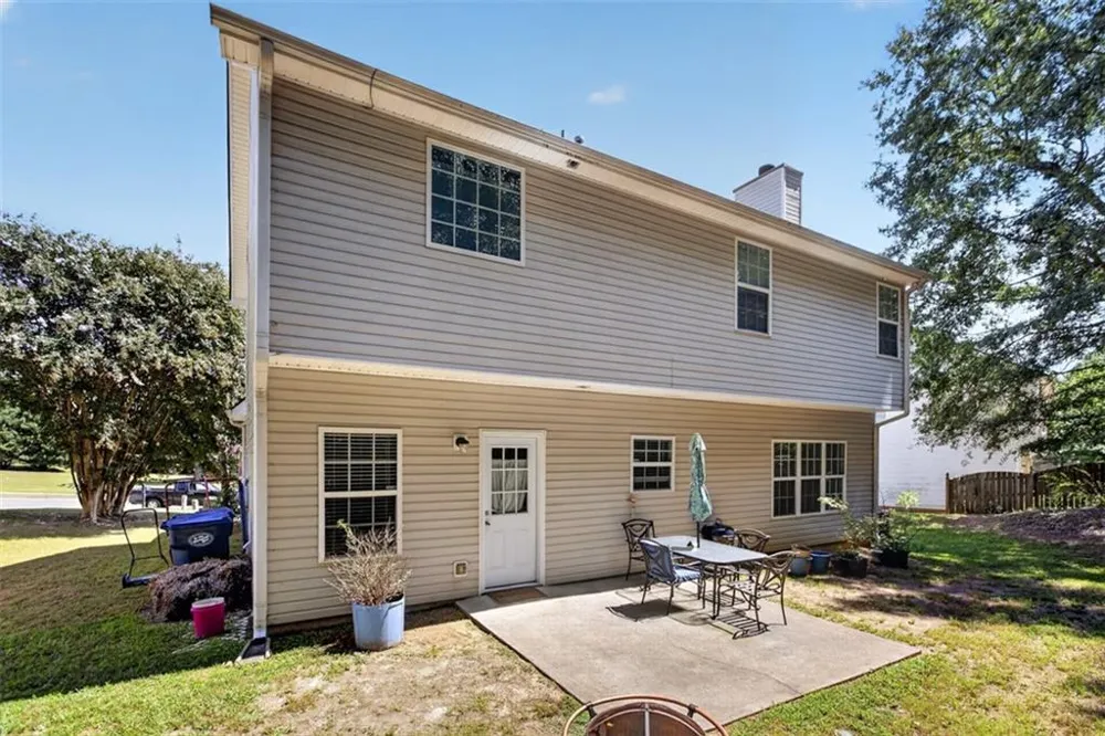 35 Amherst Drive Winder, GA 30680