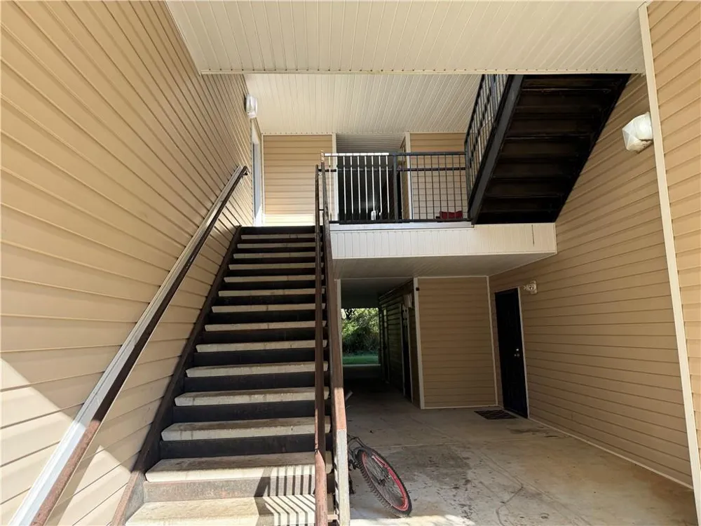 1303 Waldrop Place Decatur, GA 30034